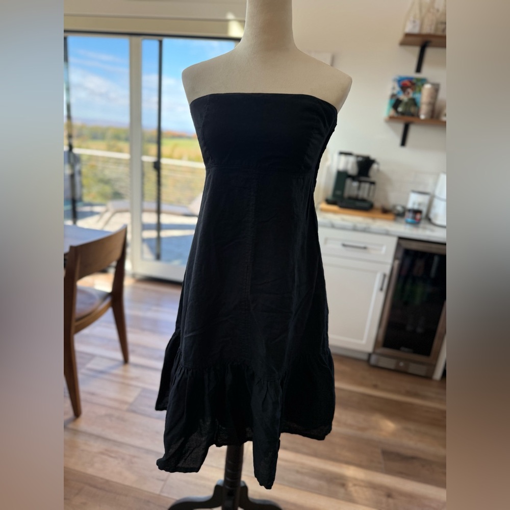 GAP Black Strapless Dress
